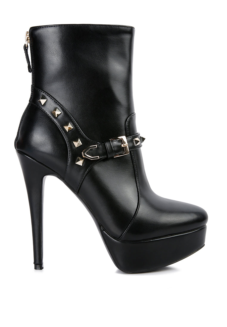 It Girl Leather Ankle Boot